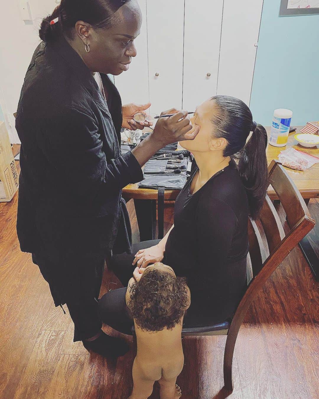 のインスタグラム：「COCO  Make-up artist/ Stylist and My friend I RESPECT ✊　 尊敬する友人、ココ」