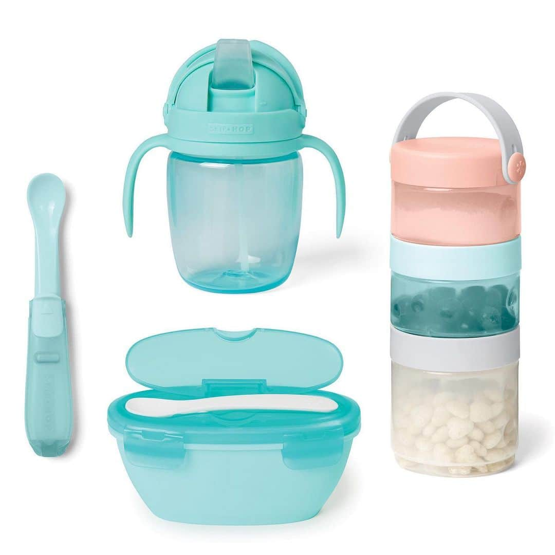 Skip Hopさんのインスタグラム写真 - (Skip HopInstagram)「Starting solids in 2021? We got you! 🙌 Our Easy-Pack Travel Feeding Set is filled with smart mealtime solutions for you (and baby) on the go! 💨  #feedingmadebetter #solutionsforresolutions  #resolutions #firstfoods #skiphop」1月6日 3時49分 - skiphop