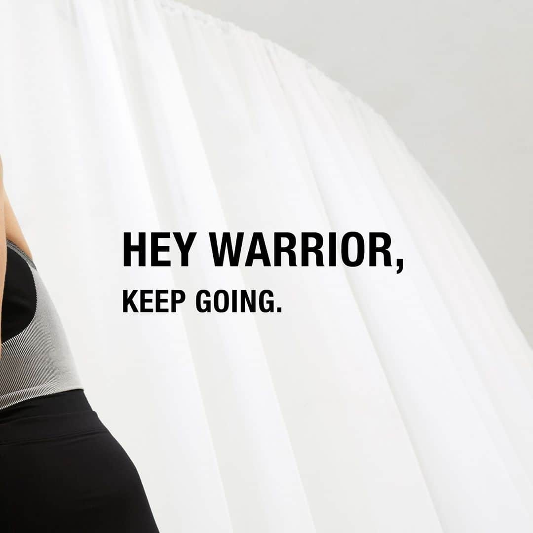 のインスタグラム：「Warriors are not the ones that always win, but the ones that will always fight. 🦁🦁🦸🏽‍♂️⁠ This year we want to be warriors and not worriers.⁠ Are you in?⁠ ⁠ #selflove #selfconfidence #Newyearnewyou #Newyearnewlife」