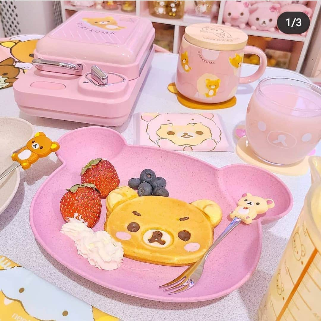 Rilakkuma US（リラックマ）さんのインスタグラム写真 - (Rilakkuma US（リラックマ）Instagram)「@mmidori_31 has an impressive collection of kawaii Rilakkuma dining items! Check out her account for a video on how she made the cute pancake!  #rilakkumaus #rilakkuma #sanx #kawaii #pancakes #Korilakkuma  #sweets #baking #cutefood #リラックマ #サンエックス」1月6日 4時25分 - rilakkumaus