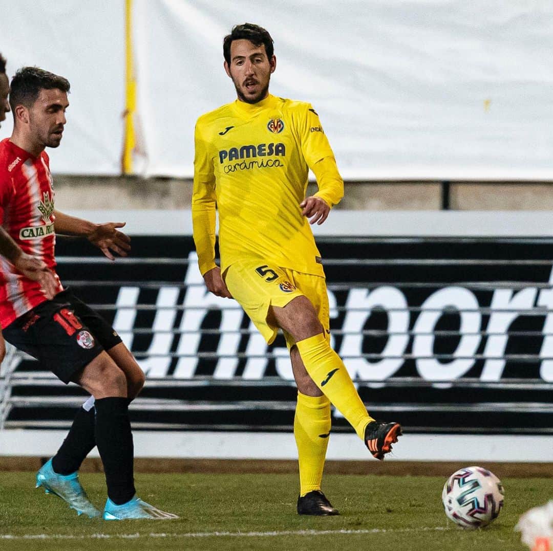 ダニエル・パレホのインスタグラム：「Seguimos adelante! Objetivo cumplido en un partido muy duro! Endavant!」