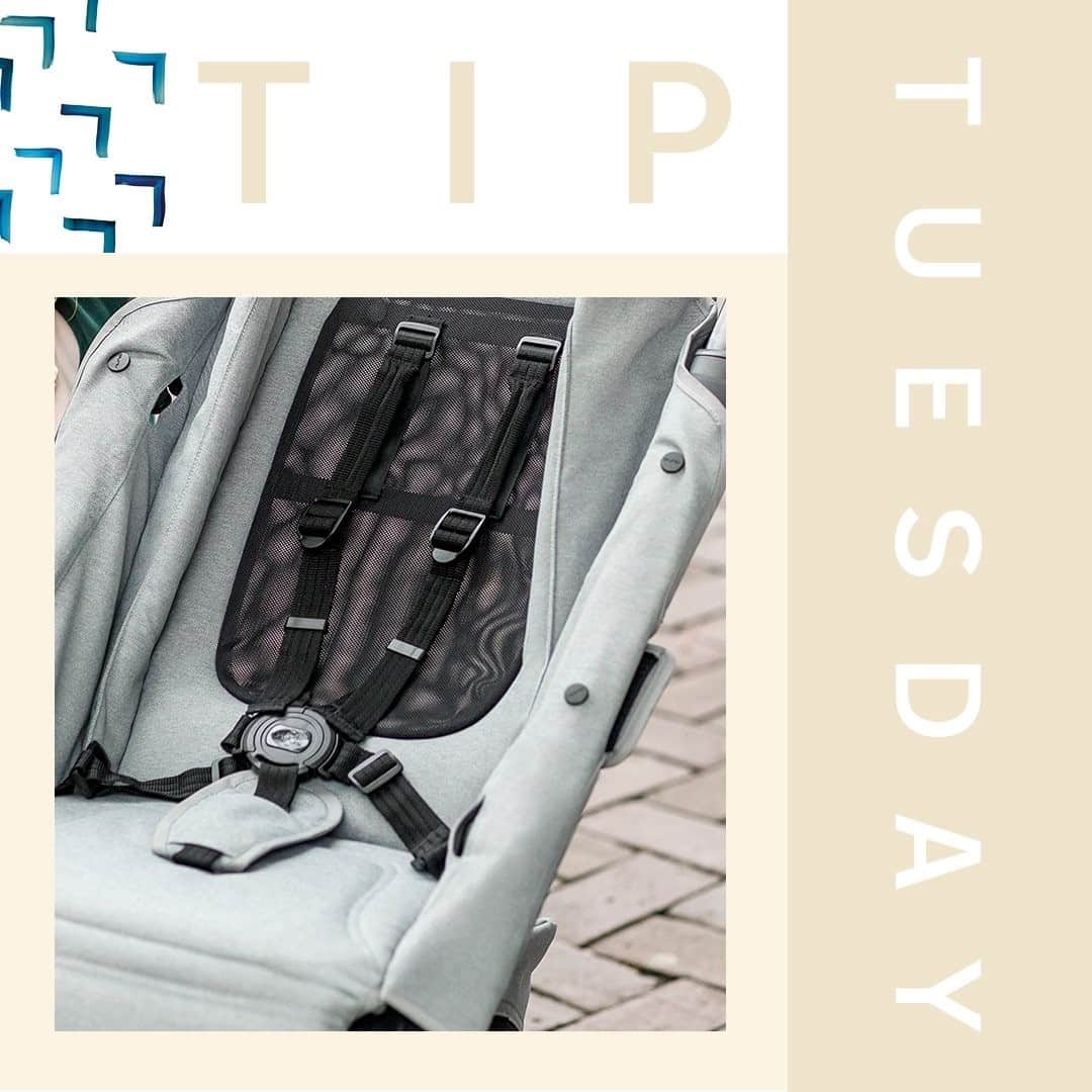 nunaのインスタグラム：「💡Tip Tuesday: Start the new year off right with a freshly cleaned stroller! Here's some tips on getting that stroller looking as good as new!   ✔ Wipe plastic and metal parts with a damp sponge or soft cloth.  ✔ For fabrics, use cold water with a mild soap, rinse with clean water, and air dry.  ✔ The harness system should be cleaned with mild soap and water and allowed to air dry.  ✔ Wipe the outside of the buckle with a damp cloth.   ⚠Never use bleach or harsh chemicals and do not dry clean.   Save this post to refer back to it and if you have more questions, feel free to comment here 👇」