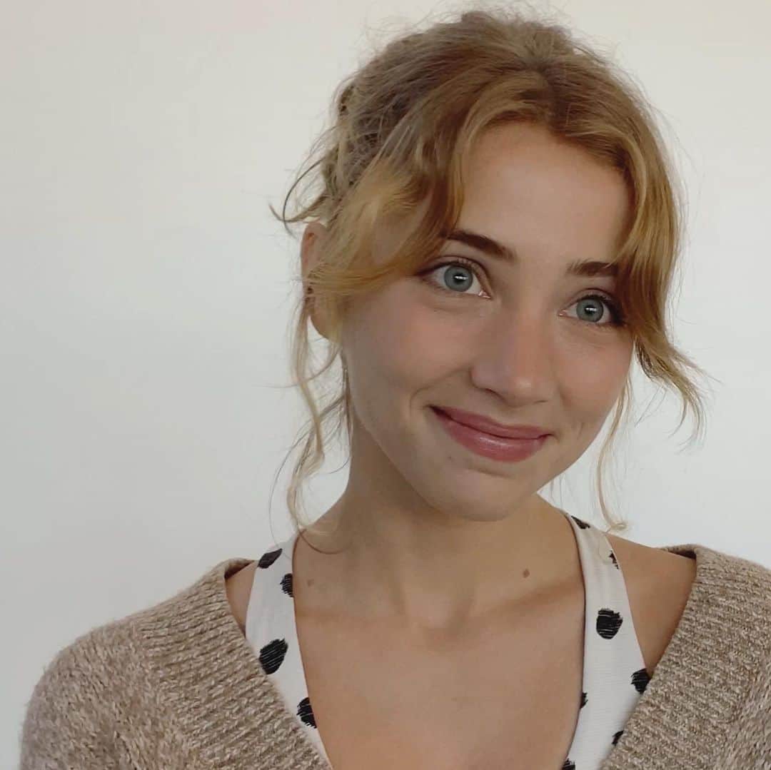 のインスタグラム：「☺️😯😌」