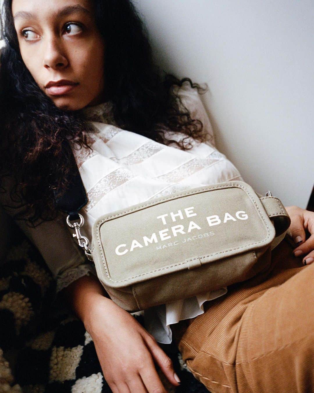 Marc Jacobsのインスタグラム：「Camille wears THE CAMERA BAG.  Photographed by @ZoraSicher Styled by @Clare_Byrne  November 22, 2020 in New York City.」