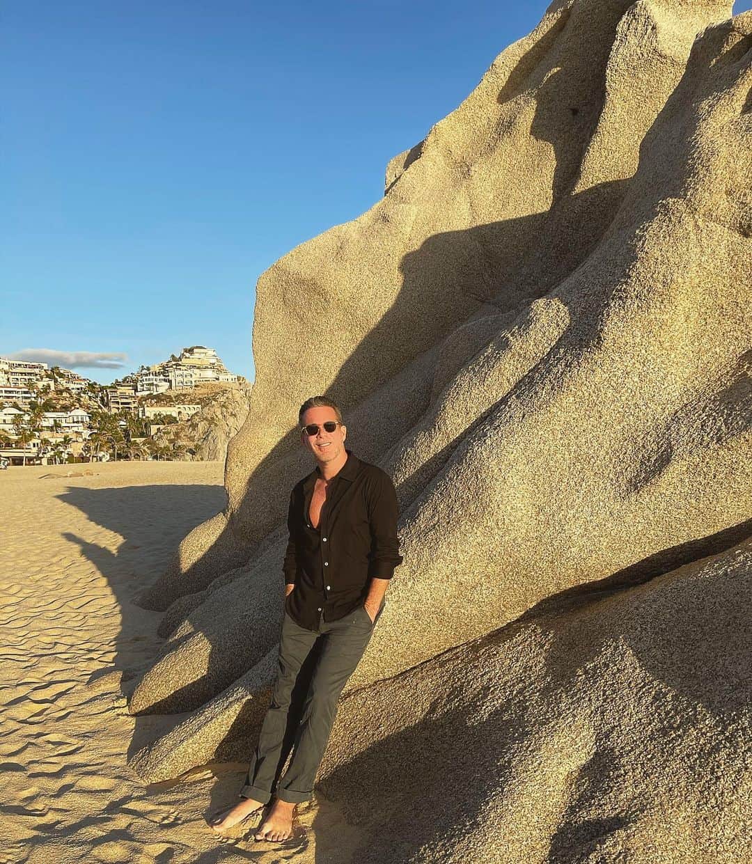 scottlippsさんのインスタグラム写真 - (scottlippsInstagram)「Wishing I was still here , was thankful and blessed to visit this amazing location, here’s to a better year hopefully #2021 we could all use some love and light right now #cabo #newyear #love」1月6日 6時19分 - scottlipps