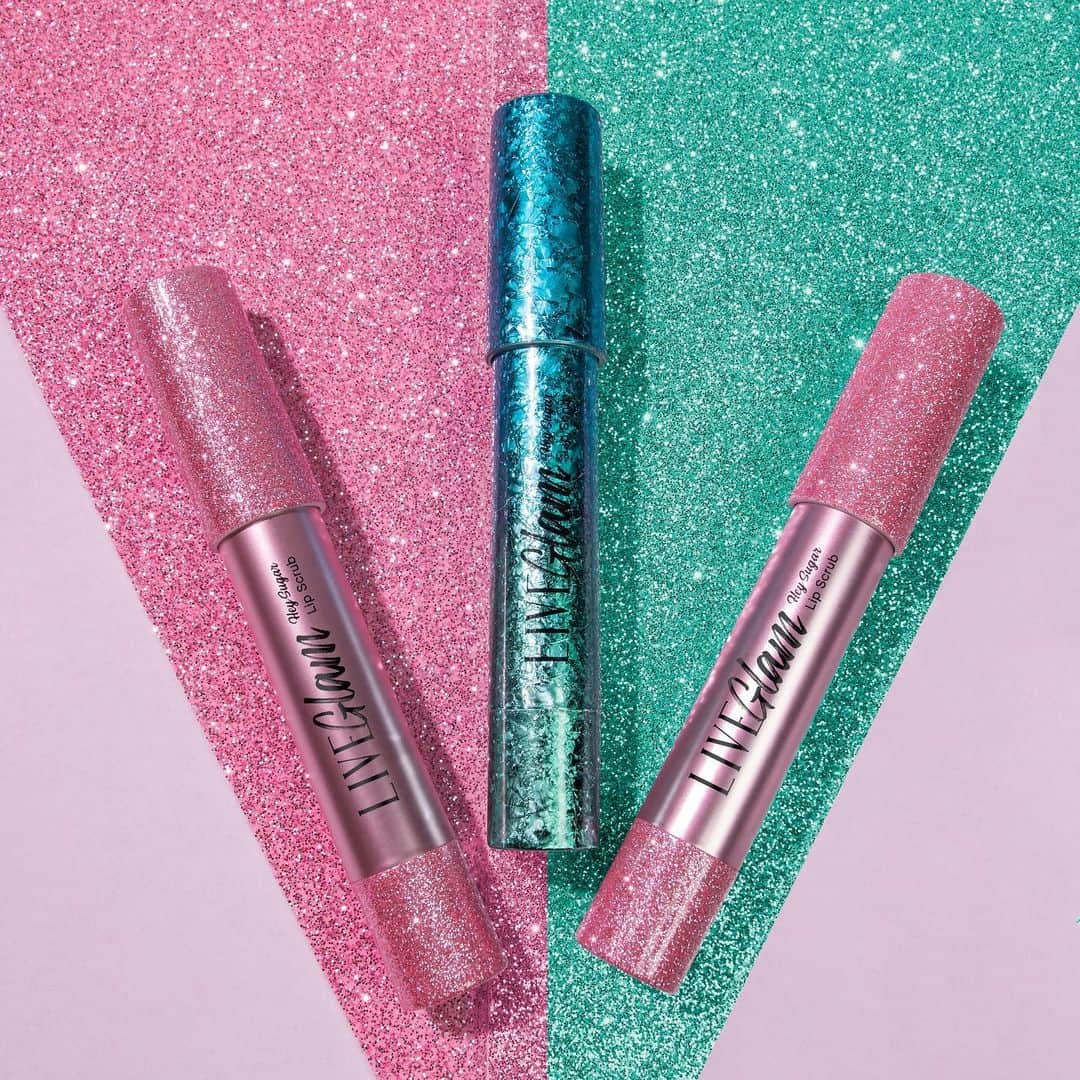 LiveGlamのインスタグラム：「Our lip scrubs won’t solve all your problems, but it’s a pretty good start 💋 Keep your lips baby-smooth and ready for lippie application with our #LiveGlam “Hey Sugar” Scrubs! Which flavor are you dying to try? ✨ #LiveGlamFam 💞」