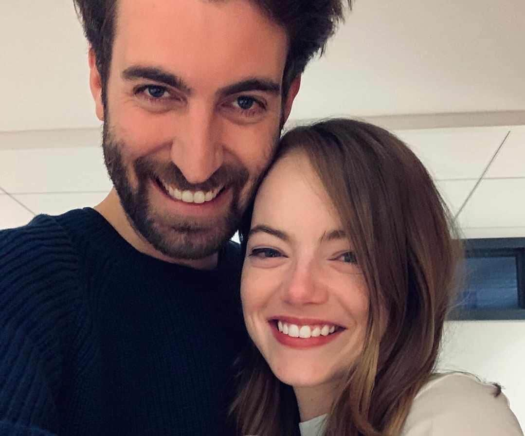 E! Onlineさんのインスタグラム写真 - (E! OnlineInstagram)「Her own little pocketful of sunshine: Emma Stone is going to be a mom! 😍 Link in bio to see her first outing since the pregnancy news. (📷: Instagram)」1月6日 7時45分 - enews