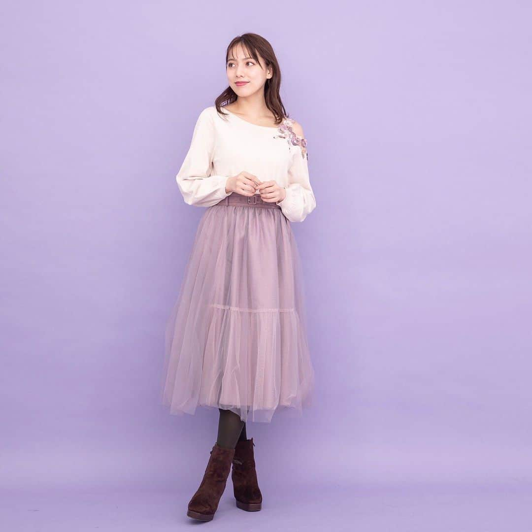 WILLSELECTION OFFICIALさんのインスタグラム写真 - (WILLSELECTION OFFICIALInstagram)「𝐒𝐀𝐋𝐄 𝐈𝐓𝐄𝐌𝐒  ✴︎knit ¥12,000+tax ▷ ¥8,400+tax ✴︎skirt ¥12,000+tax ▷ ¥7,200+tax ✴︎shoes ¥13,000+tax  #WILLSELECTION  #ウィルセレクション  #團遥香 @haruka_dan_official #毛利愛美 @aimi_mouri」1月6日 8時23分 - willselection_official