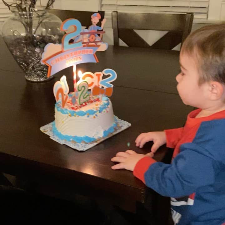 ディーナ・ニコール・コルテーゼのインスタグラム：「We practiced blowing out his candle all day 😂 he killed it !!! Happy 2nd Birthday my sweet boy ❤️」
