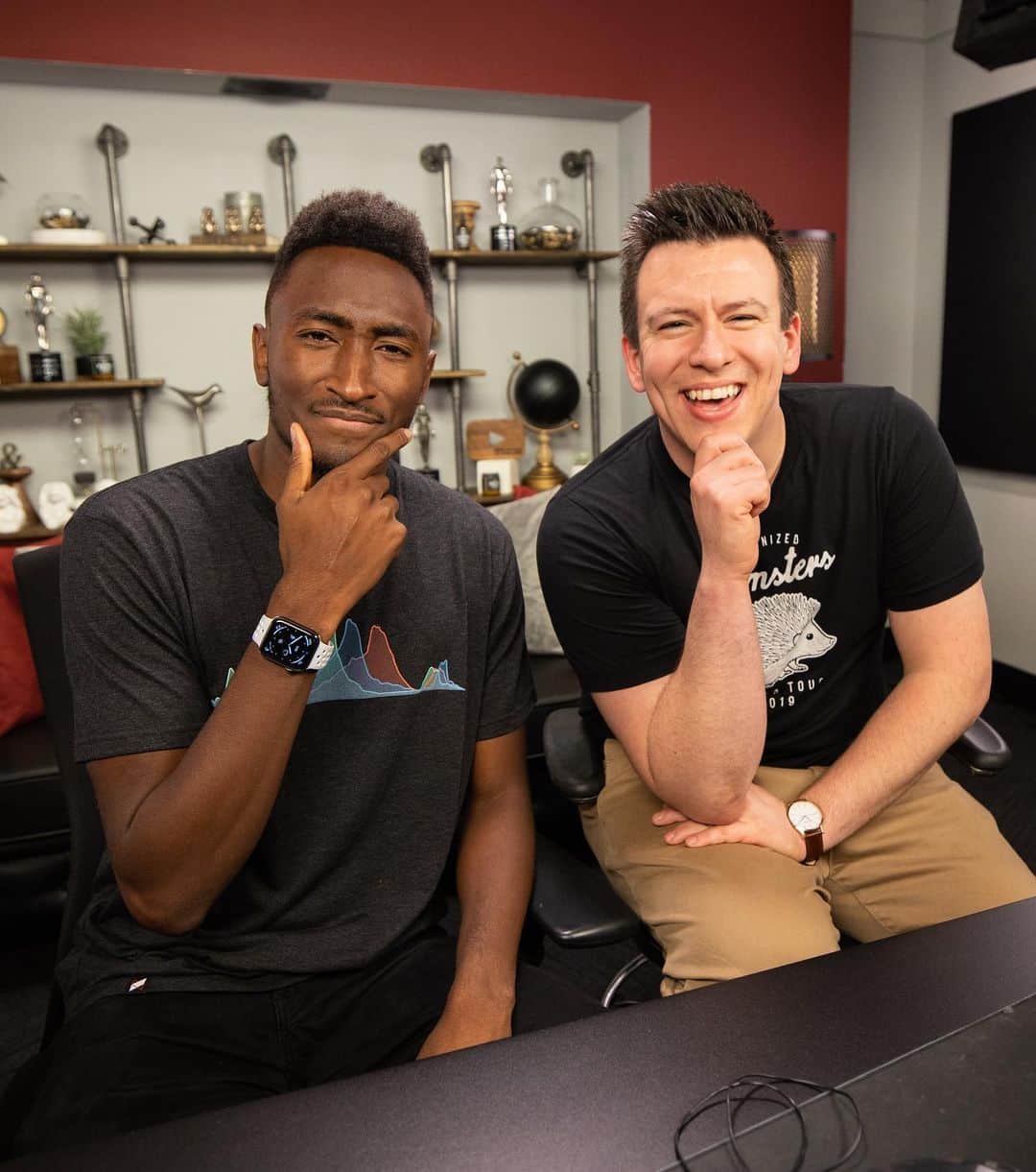 マーケス・ブラウンリーのインスタグラム：「Throwback to when it was ok to travel and I got to hang out with @phillydefranco and take mental notes on every square inch of his incredible studio 🤓」