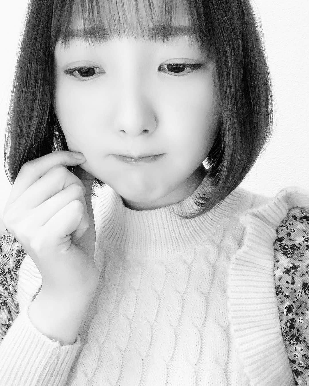 長久友紀さんのインスタグラム写真 - (長久友紀Instagram)「しっっかり正月太りした🎍🍚😂💕  #今年初の自撮り」1月6日 8時55分 - nagakuyuki