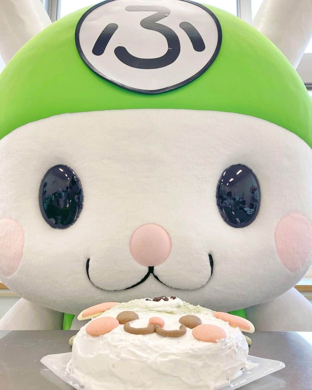 ふっかちゃんさんのインスタグラム写真 ふっかちゃんinstagram おはよぉ 1月6日は ケーキの日 Y O W O Y お店で買うのもいいけど 手作りのケーキもいいよねぇ Y O W O Y ふっかちゃんがばんがって作った メロメロキュンキュンケーキをどうぞ モーニング