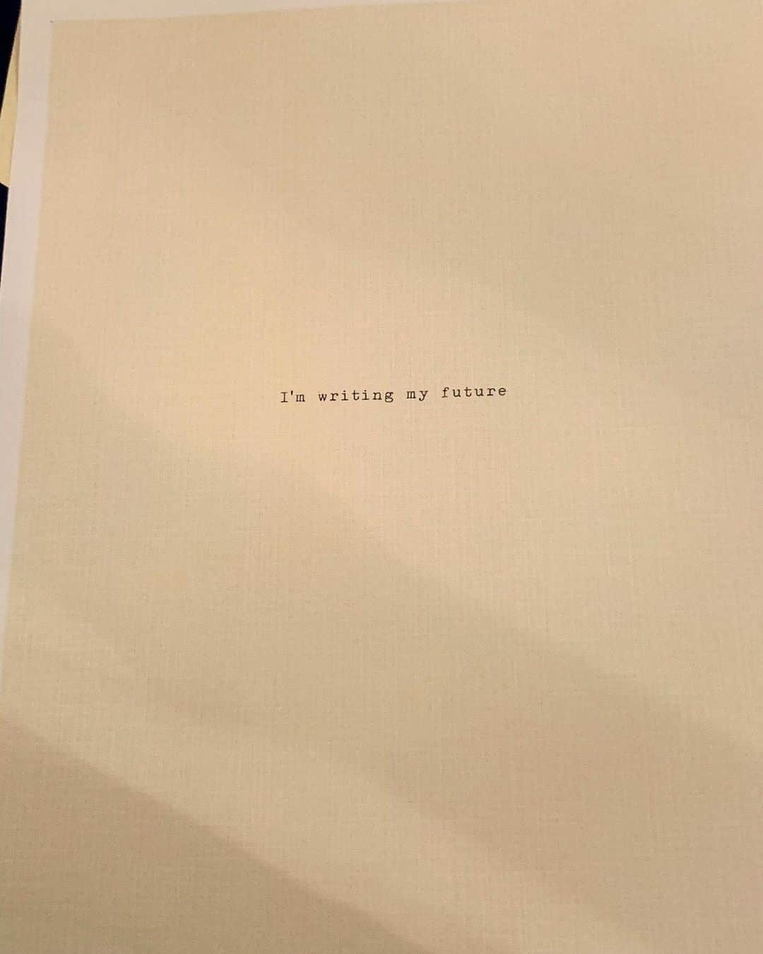 のインスタグラム：「I just revisited the last compilation of the book I wrote. I’m so proud of the content within and all of the good that’s come from it. I’m sending all my love to the Native American nation and strengthening my resolve to continue to donate proceeds from all the books in order to keep your mountains greener and your water safer.  It’s time to compile the next book now, i’ll be gone for a while as I delve into it.」