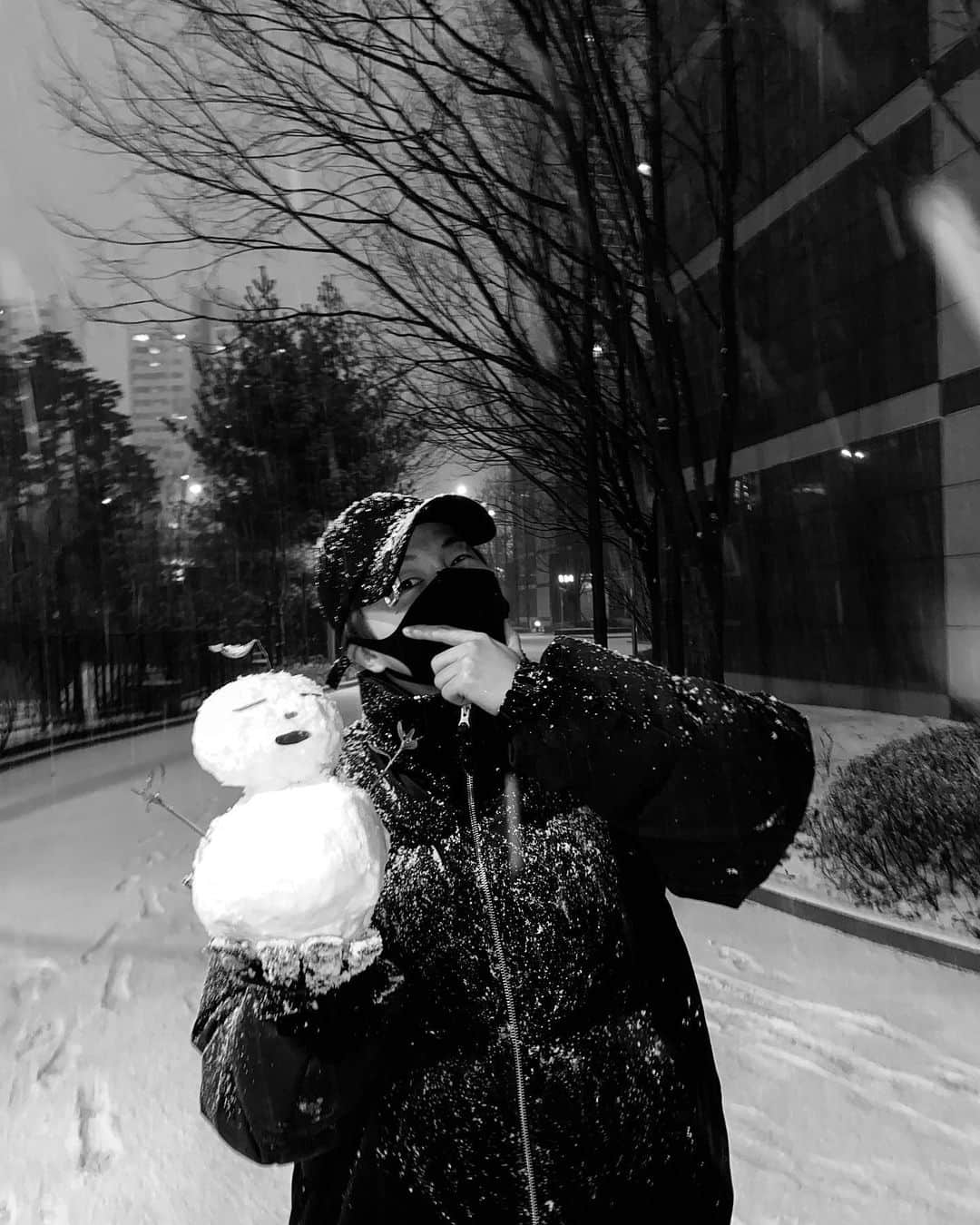 JAY（キム・ジンファン）さんのインスタグラム写真 - (JAY（キム・ジンファン）Instagram)「눈이 와 눈 사 람」1月6日 20時57分 - gnani_____