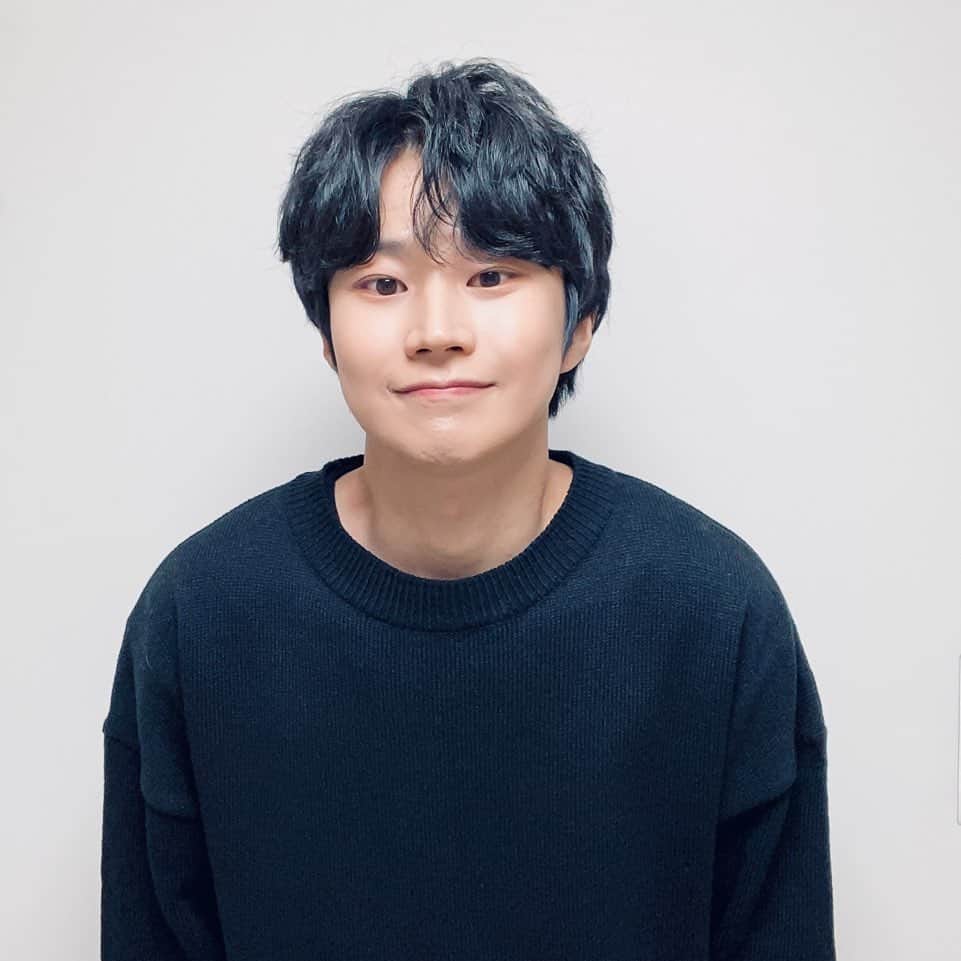 マルコのインスタグラム：「나 봐봐」