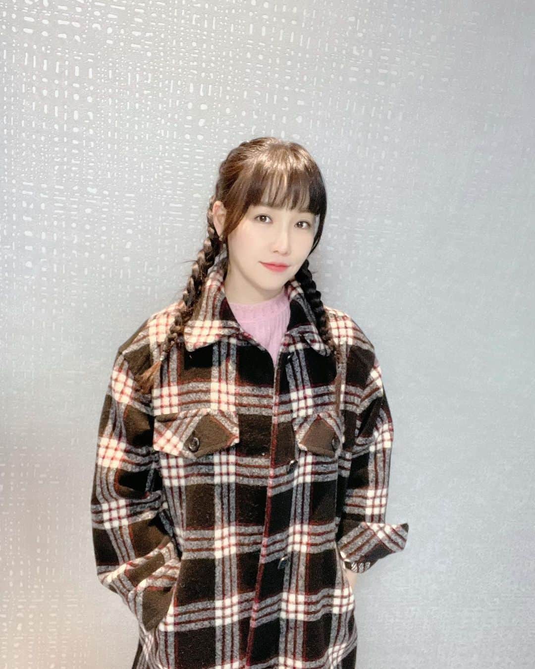 のインスタグラム：「#이유리#새해복많이받으세요 🤗🤗」
