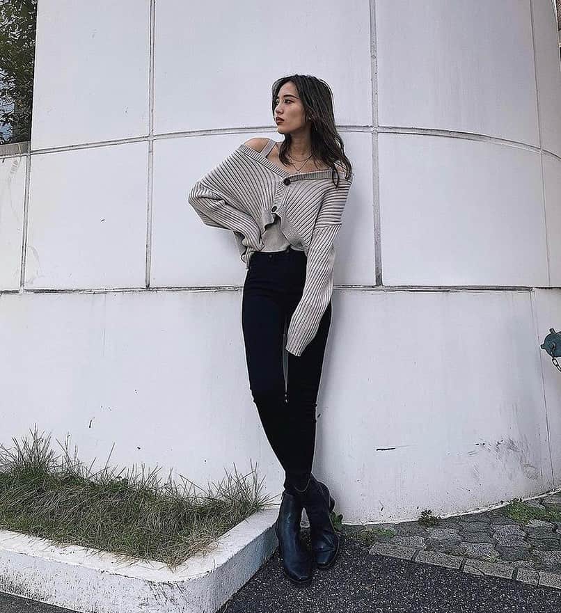 EMODA_LOOK BOOKのインスタグラム
