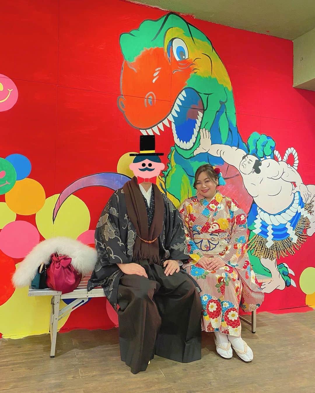 桃果愛さんのインスタグラム写真 - (桃果愛Instagram)「🤍  旦那さんとお着物デート👘💖  旦那さんも小桃さんで着付けて頂きました。あっという間に二人でお着物コーデにチェンジ✨✨  KIMONO👘  #komomoplus(小桃さんお着付けのぽっちゃり姫はこのタグ使ってね〜🍑) @komomo_pchan  ←新しいアカウントができました。ぜひフォローしてください♡  #浅草着物レンタル小桃  @asakusa_komomo   #自分を愛してhappyに  #aimomoka💋   #着物デート #無人島レモン #浅草グルメ #浅草食べ歩き #浅草着物レンタル #着物レンタル #着物女子 #着物コーディネート #kimonostyle #plussizefashion #plussizejapan #plussizemodel #plussizewomen #curvymodel #curvystyle #plussizeyoutuber #bopo #bodypositivitymodel」1月6日 19時50分 - ai_momoka.plussizemodel