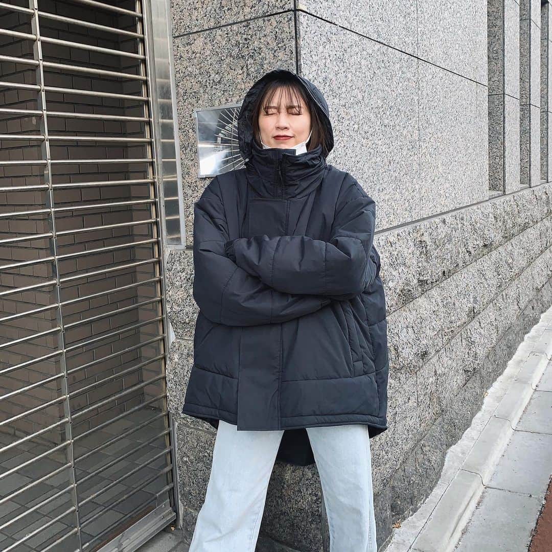 上野 紗也加さんのインスタグラム写真 - (上野 紗也加Instagram)「. 年明けてから寒くてずっと大きなダウンに身をつつんでます🕊 _ #yakacode#ダウン #ダウンコーデ」1月6日 20時46分 - __syaka__