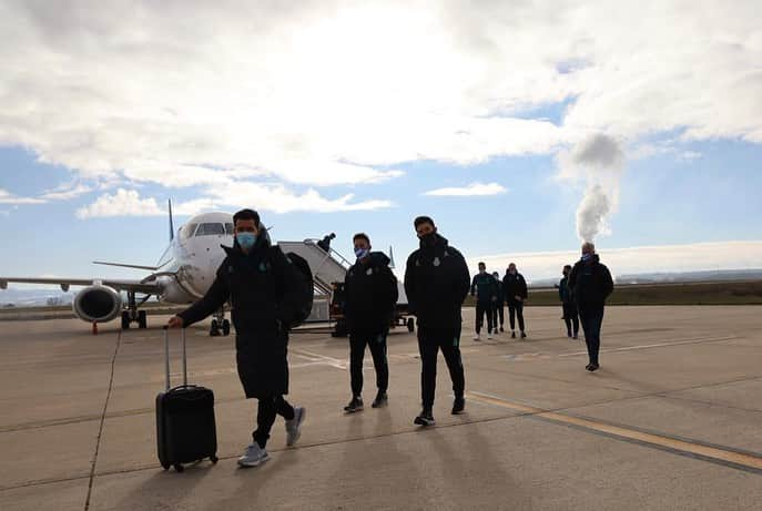 RCDエスパニョールさんのインスタグラム写真 - (RCDエスパニョールInstagram)「🛬🛬🛬 📍 Burgos #RCDE  #BurgosEspanyol」1月6日 20時52分 - rcdespanyol