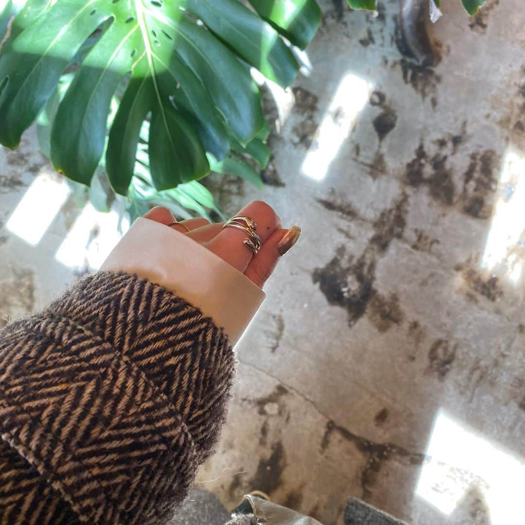 田中日菜さんのインスタグラム写真 - (田中日菜Instagram)「人差し指にいつの間にかできた謎の傷🥺(笑)」1月6日 12時00分 - hinap_17