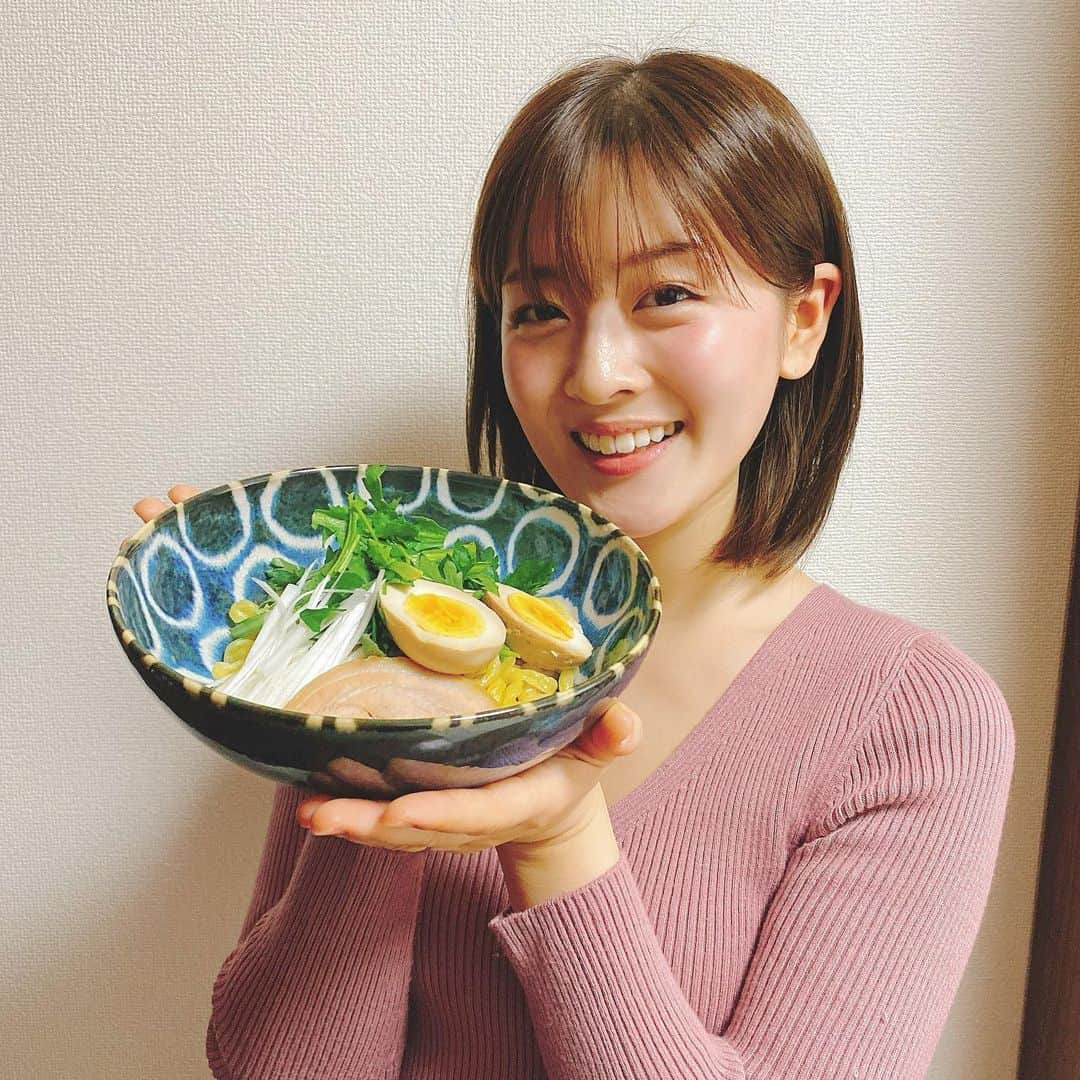 中村秀香さんのインスタグラム写真 - (中村秀香Instagram)「#ラーメンフェスタリモート  #中華そばムタヒロ の #煮干し油そば 🍜  極太麺が特製ダレによく絡む！！ ガツンとした煮干しの味、 本当に美味しかった〜😭💗  途中で味変として マヨネーズ、ラー油 〆は白ごはん🍚  最高でした✨  #ウマ顔コンテスト  #すまたん」1月6日 12時21分 - hideka_ytv