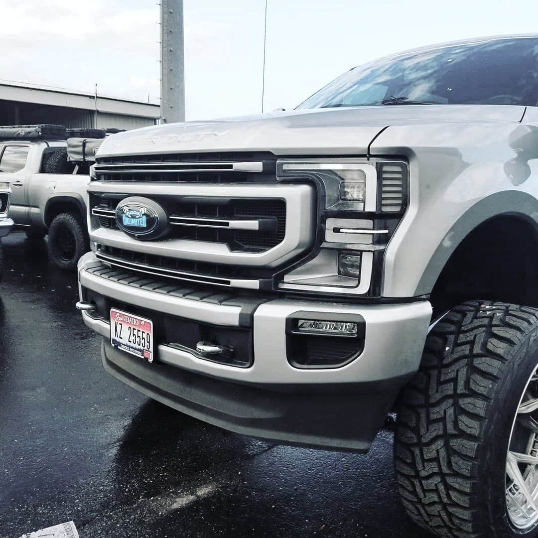CARLiFESTYLEさんのインスタグラム写真 - (CARLiFESTYLEInstagram)「Beastly Ford SuperDuty sitting on 24”x14” @4playwheels HOT or NOT? #carlifestyle」1月6日 12時21分 - carlifestyle