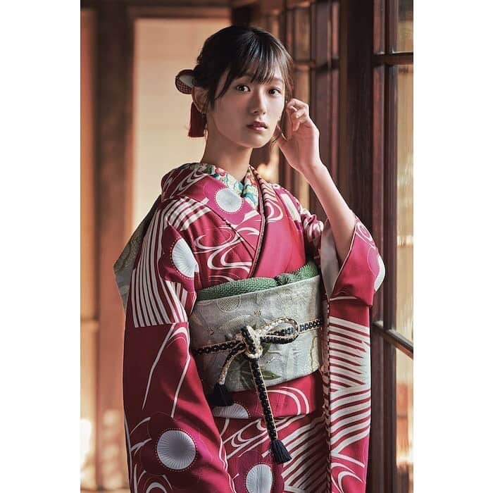 B.L.T.さんのインスタグラム写真 - (B.L.T.Instagram)「20±SWEET2021JANUARYを﻿ ローソンエンタテインメントで購入すると﻿ #櫻坂46 #井上梨名 のポストカードがゲットできます❣️﻿ ﻿ 絵柄はこちら💁‍♀️﻿ ﻿ 詳細は@b.l.t.official のリンクより﻿ B.L.T.web【STORE】をチェック🧐﻿ ﻿ #乃木坂46﻿ #与田祐希 #早川聖来﻿ #櫻坂46﻿ #原田葵 #井上梨名 #大園玲﻿ #日向坂46﻿ #富田鈴花 #丹生明里﻿ #AKB48﻿ #倉野尾成美﻿ #NMB48﻿ #横野すみれ﻿ #26時のマスカレイド﻿ #来栖りん」1月6日 12時27分 - b.l.t.official