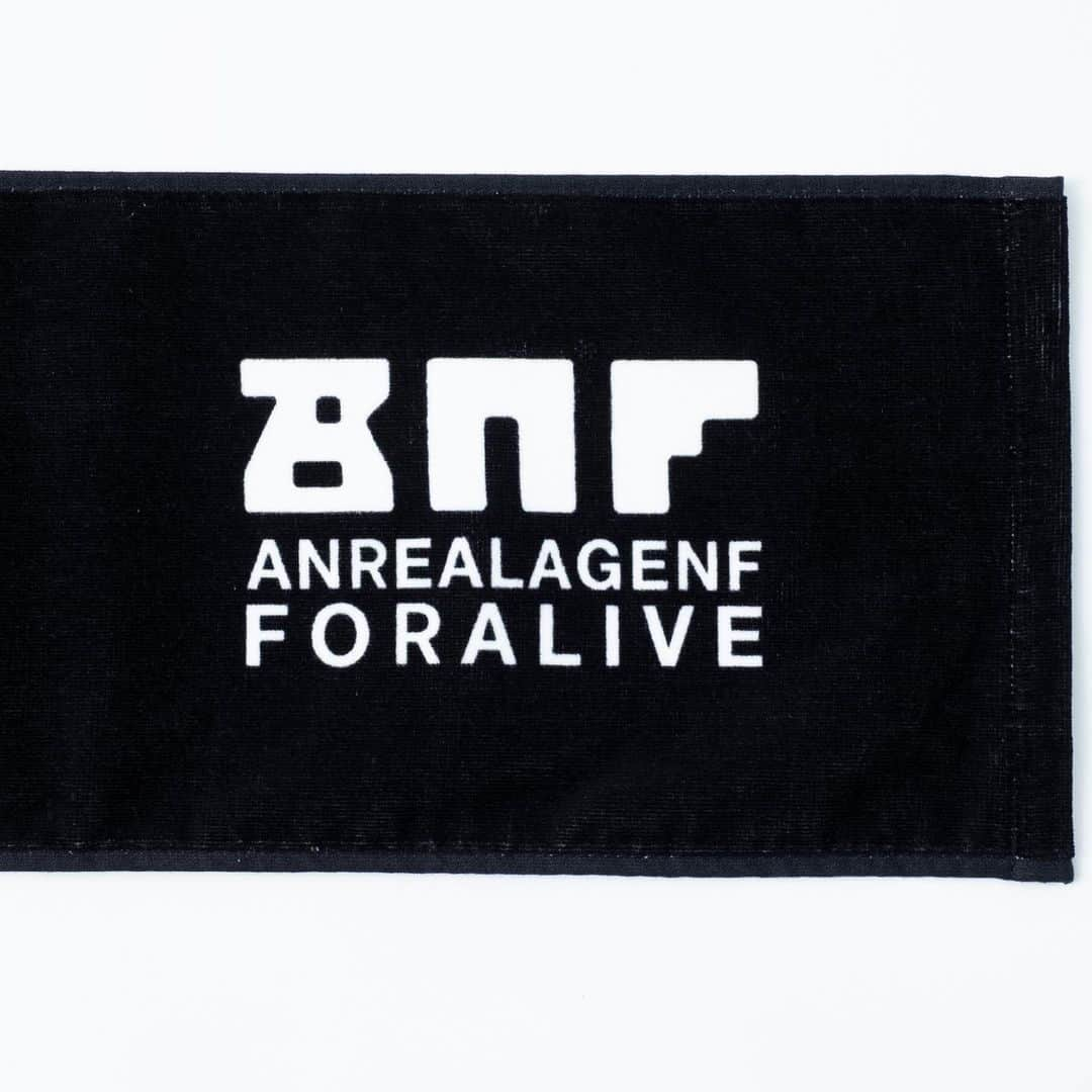 サカナクションさんのインスタグラム写真 - (サカナクションInstagram)「ANREALAGENF × 暗闇 FLUTECT MUFFLER TOWEL ¥2000  暗闇とANREALAGE×NFのロゴが配置されたマフラータオル。  シキボウ株式会社の持つ抗ウイルス機能加工「フルテクト」を施した生地を使用。  #SAKANAQUARIUM暗闇 #暗闇 #ANREALAGENF」1月6日 12時33分 - sakanaction_jp