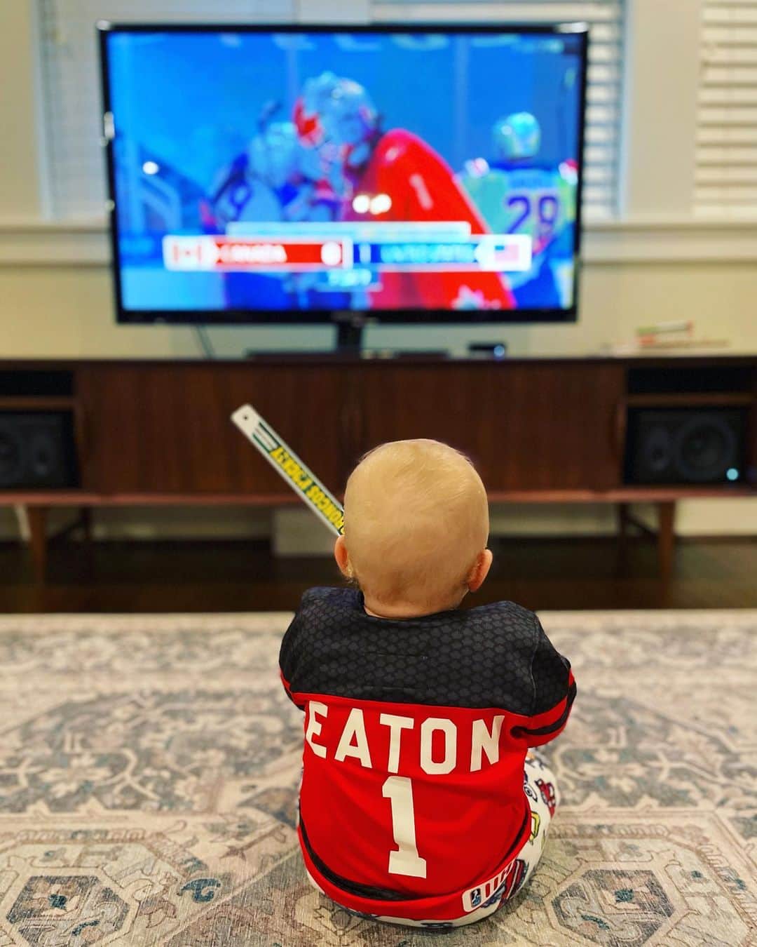 ブリアンヌ・タイゼン＝イートンのインスタグラム：「A true Canadian 🇨🇦   @iihfhockey」