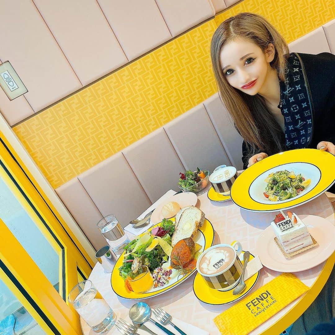 あいかりんのグルメインスタ