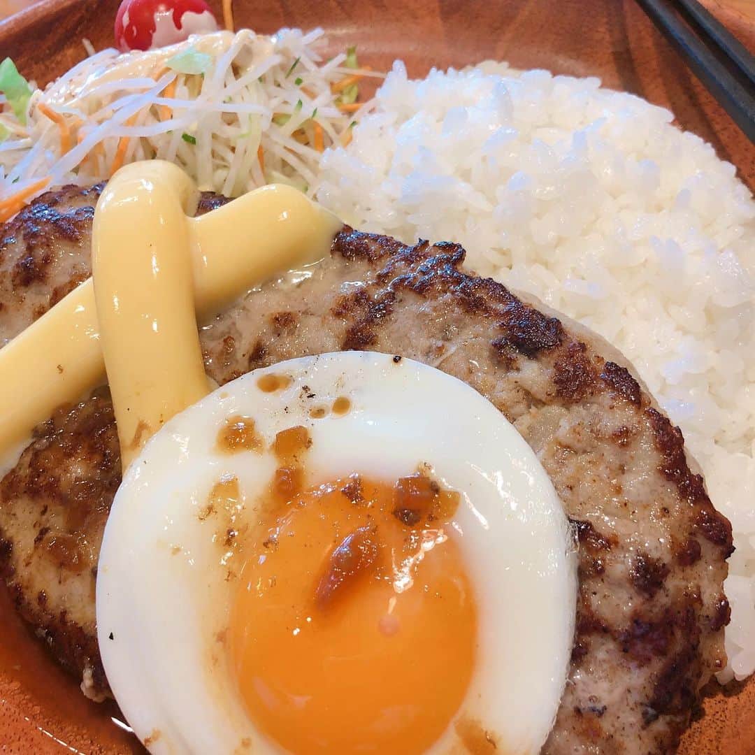梅本晋也さんのインスタグラム写真 - (梅本晋也Instagram)「びっくりドンキーたまに食べるとうまし。」1月6日 13時30分 - umegram31
