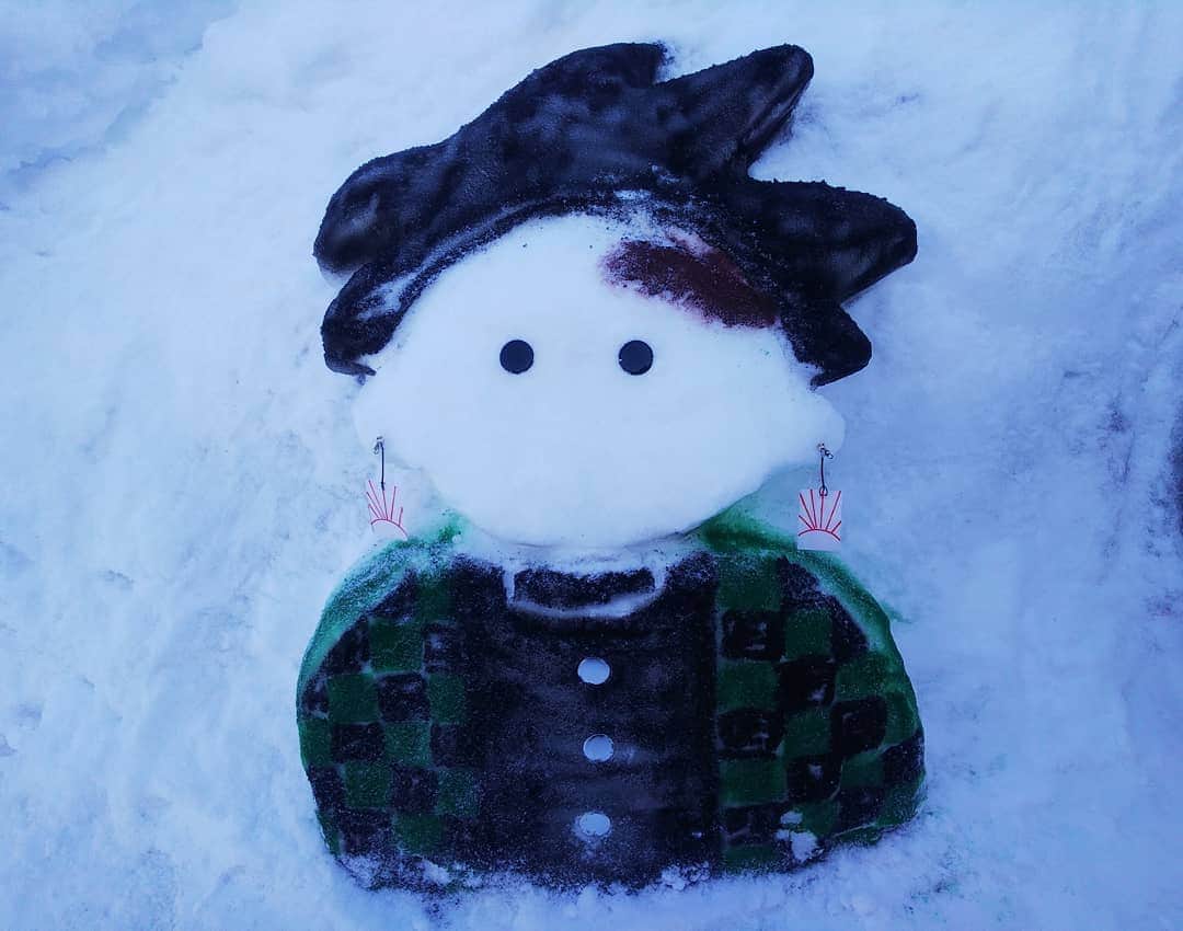 みながわゆみさんのインスタグラム写真 - (みながわゆみInstagram)「#雪 #ゆき #雪で #かわいい #癒される #鬼滅 #鬼滅の刃」1月6日 13時24分 - nama.09.19