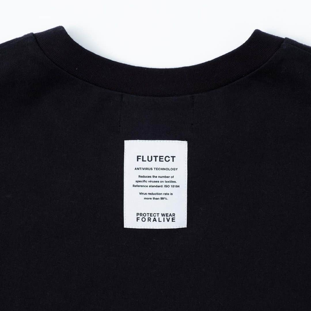 サカナクションさんのインスタグラム写真 - (サカナクションInstagram)「ANREALAGENF × 暗闇 FLUTECT TEE ¥6000  ビッグシルエットの半袖Tシャツ。 胸元に刺繍、袖にプリントでANREALAGE×NFのロゴを配置しております。  シキボウ株式会社の持つ抗ウイルス機能加工「フルテクト」を施した生地を使用したオリジナルボディを使用。  #SAKANAQUARIUM暗闇 #暗闇 #ANREALAGENF」1月6日 13時44分 - sakanaction_jp