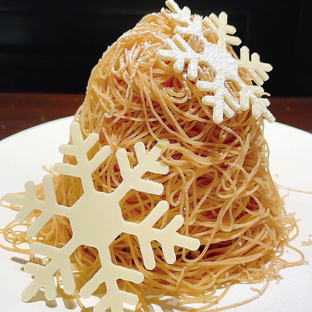 里井真由美のグルメインスタ