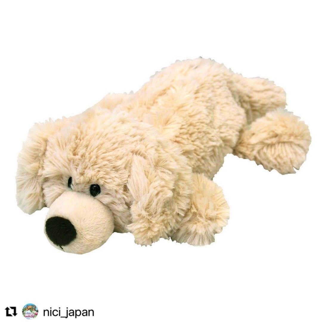 entre squareさんのインスタグラム写真 - (entre squareInstagram)「#Repost @nici_japan with @make_repost ・・・ . . 1月新商品の先行予約が、 本日29日（火）18時よりスタート！   Vol.1【Dog Friends 2021】  いつもフレンドリーなゴールデンレトリバー、 小さいけど勇敢なダックスフント、 甘えん坊のダルメシアンの三匹は子犬の頃からいつも一緒。 たまにケンカもするけれど、いつの間にか仲直り。 お化け屋敷やジェットコースターだって、三匹一緒ならへっちゃらさ！  NICIの人気アイテム BB（キーリング）、フィギュアポーチに ゴールデンレトリバー、ダックスフント、ダルメシアンが 仲間入り♪  BB（キーリング）は いくつも集めたくなっちゃう可愛さです！ ダルメシアンは、ブチの中にハートが混ざっていますよ♡  ダックスフント、ダルメシアンのフィギュアポーチには ポッケにかわいい仕掛けが♪ ゴールデンレトリバーは、 思わずわしゃわしゃしたくなるモフモフ毛並み♡  Vol.2【ひつじのショーン　25周年カラー】  「ひつじのショーン」が短編映画『ウォレスとグルミット 危機一髪！』（1995年/英）に初登場してから25年。  25周年を記念して やさしいパステルカラーのショーンが新登場！ お座りタイプの25㎝ぬいぐるみから 25周年カラーの4色を発売致します。 （ピンク/イエロー/ブルー/グリーン）  白黒じゃないショーンもこんなにかわいいんですね♪  ぬいぐるみについている縫いタグも25周年仕様♪ 数量限定なので、是非GETしてくださいね！！    【先行予約特典】 先行予約で商品をご購入いただいた方には、オリジナル特典をプレゼントいたします！ （1回のご購入につき、１セット差し上げます。）  【先行予約受付期間】 2020年12月29日(火) 18：00 〜 2021年1月7日(木) 23：59まで 2021年1月13日(水)より順次出荷開始予定  公式オンラインストア「アントレスクエア」から お買い求め頂けます。 @entresquare   #nici #ニキ #キーリング #フィギュアポーチ #ペンポーチ #ゴールデンレトリバー #ダックスフント #ダルメシアン #dog #犬 #いぬすたぐらむ #ひつじのショーン #ショーン #shaunthesheep #25周年 #限定商品 #ぬいぐるみ #ぬいぐるみ好きさんと繋がりたい #かわいい #もふもふ #新作 #entresquare」1月6日 15時56分 - entresquare