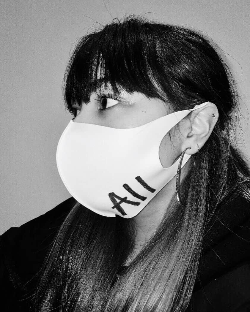 Akinaさんのインスタグラム写真 - (AkinaInstagram)「#weareallheretogether  1/24 is the day we can unite through FAKY’s passion for music 🎶  I can’t wait until the day we can ALL be one together 🤍」1月6日 16時24分 - akina_faky