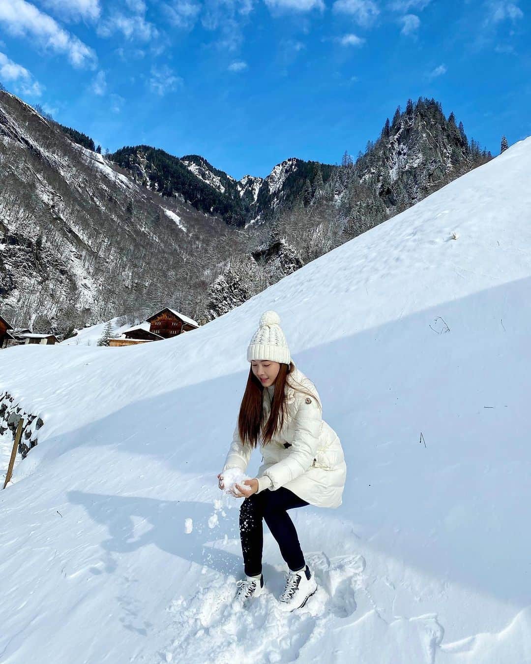 ジェシカ さんのインスタグラム写真 - (ジェシカ Instagram)「Miss you, Olaf☃️❄️🤍 #throwback #vals #winterwonderland」1月6日 16時48分 - jessica.syj