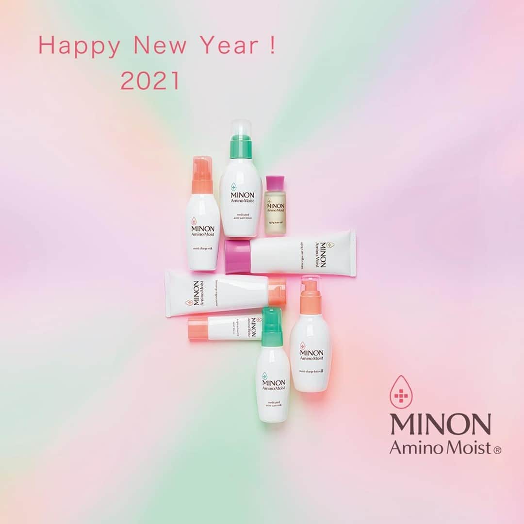 ミノン 公式アカウントさんのインスタグラム写真 - (ミノン 公式アカウントInstagram)「＼Happy New Year!! ／⁠ 　⁠ あけましておめでとうございます。⁠ 　⁠ 2021年がみなさまにとってより良い1年になりますように。⁠ 今年もミノンは、肌と心に寄り添ってまいります。⁠ 　⁠ 本年もミノン公式インスタグラムを⁠ どうぞよろしくお願い申し上げます。⁠ ⁠ -MINON-⁠ 　⁠ ⁠⁠───────────────────⁠ #minon #minonaminomoist⁠ #ミノン #アミノモイスト #アミモイ #敏感肌⁠ #乾燥肌⁠ #アミノ酸⁠ #混合肌 ⁠ #肌荒れ #保湿 #低刺激⁠ #乾燥肌対策⁠ #スキンケア #おうち時間 #おうち美容⁠ #基礎化粧品⁠ #敏感肌スキンケア #美肌ケア⁠ #乾燥対策⁠」1月6日 17時01分 - minon_official_jp