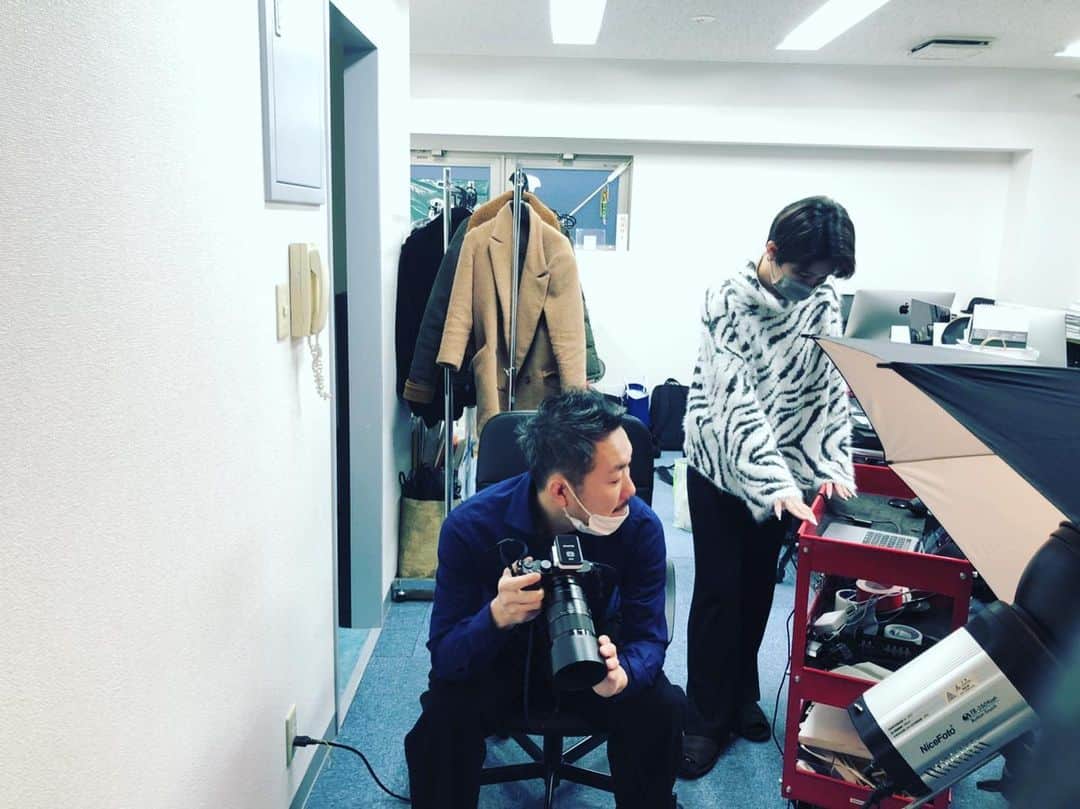 宇田川大輔さんのインスタグラム写真 - (宇田川大輔Instagram)「本日の職場。#photooftheday  #nailvenus  #2月12日発売　#nailshooting  #ネイル撮影　#奥渋撮影」1月6日 17時02分 - udagawadaisuke