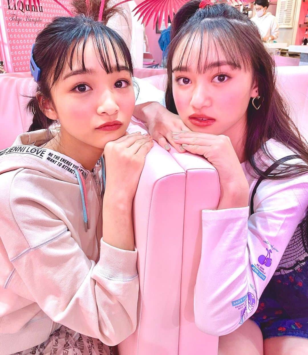 ニコ☆プチのインスタグラム：「🍒🌸 じゃん👸💓👸  #犬飼恋彩  #中山あやか @jennilove_official」