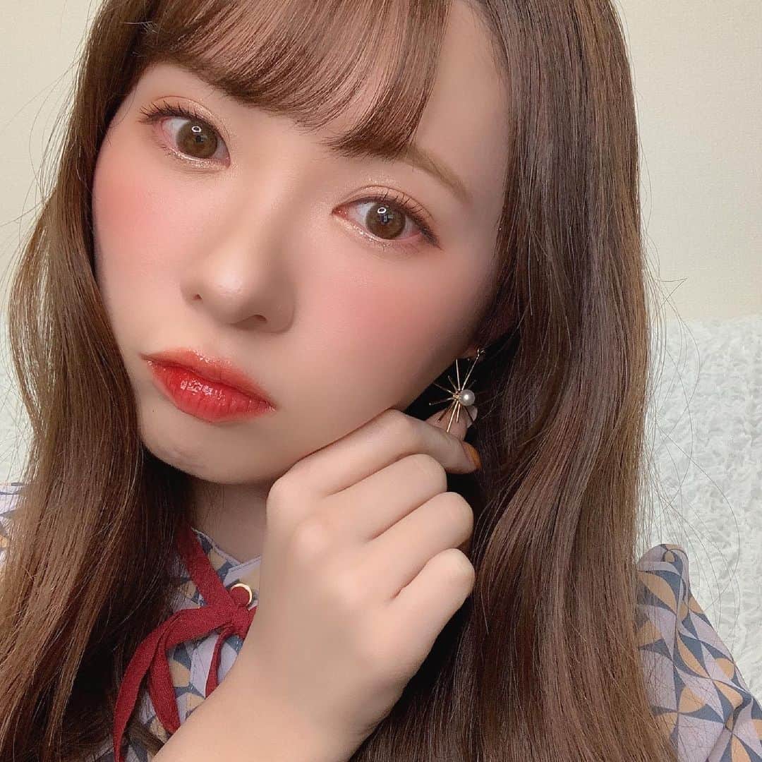 河西美希さんのインスタグラム写真 河西美希instagram 今年初の化粧した 福袋動画撮った 大当たりでした ひん メイク 化粧 ピアスは頂き物 ありがとう みんな私の好みわかりすぎてる 今日はラジオの日です みきぽんラジオ