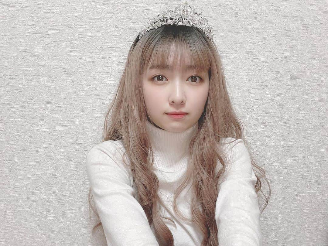 伊藤みゆのインスタグラム：「공주👑 #03 #학생 #겨울」