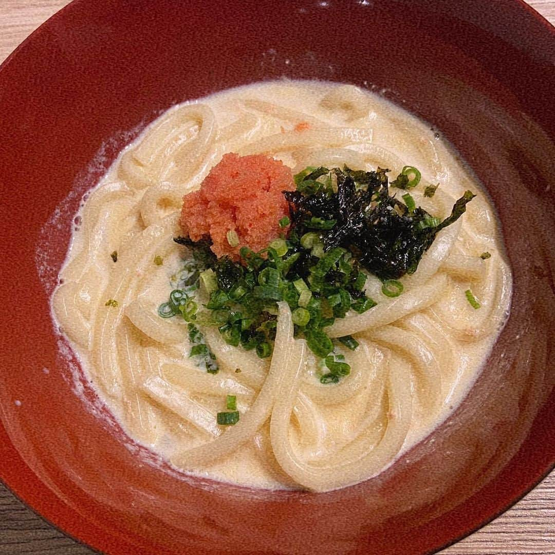 稲場愛香さんのインスタグラム写真 - (稲場愛香Instagram)「🍲﻿ ﻿ 明太子クリームうどんを作りました🙌🏻﻿ ﻿ そういえば最近、食べ物を載せていなかったなぁと。﻿ ﻿ ﻿ みんなは何食べた？？💭﻿ ﻿ ﻿ #juicejuice #稲場愛香 #明太子 #美味しい ﻿ #明太子クリームうどん #うどん #豆乳 で作ったよ！」1月6日 18時31分 - manaka_inaba.official