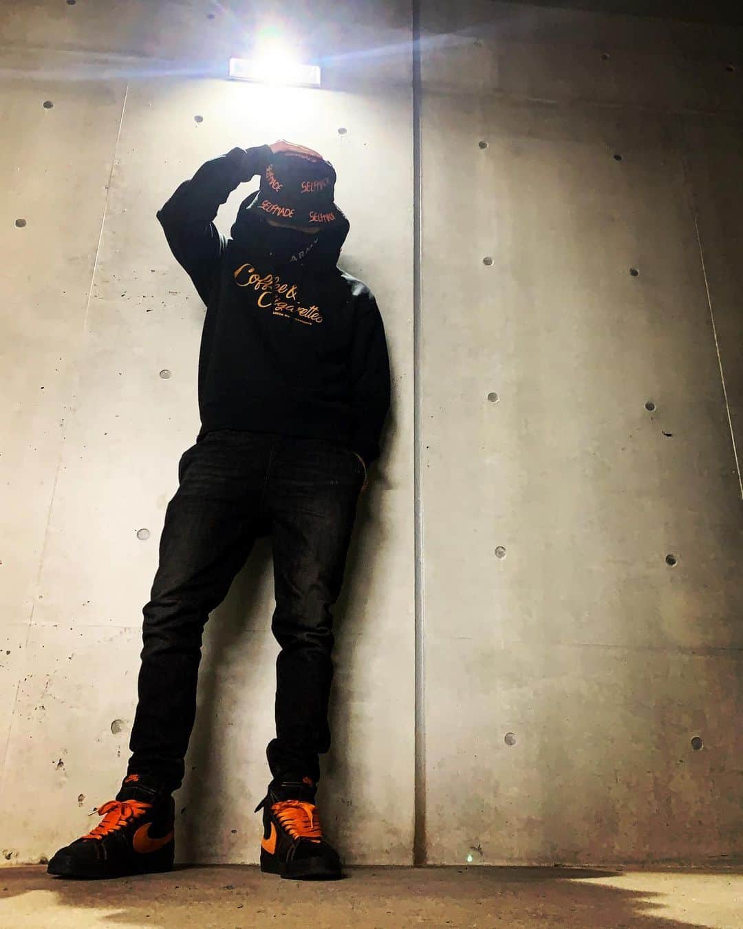 のインスタグラム：「@coffeeandcigarettes_official  📸  #ktr #krump #gotoktr #fullcastraiserz #raiserz #dリーグ #dleague #dance #dancer #blackiiimurai #japan #2021 #coffeeandcigarettes #selfmade」
