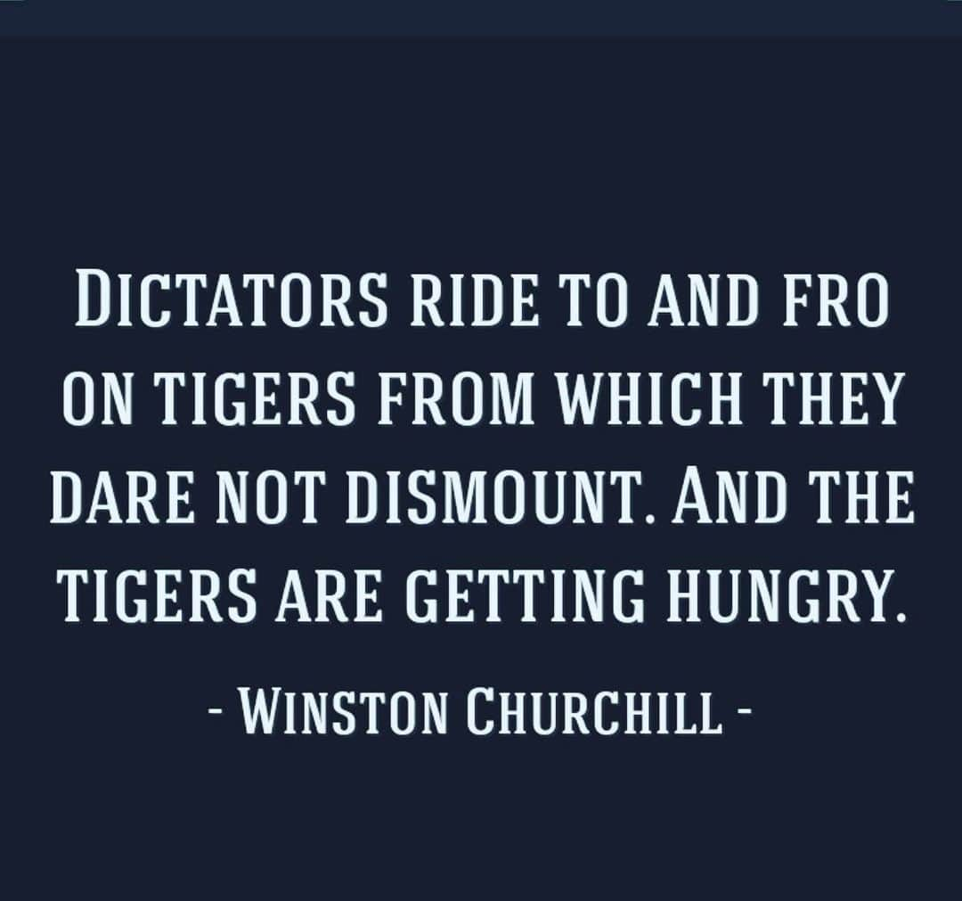 レイ・アレンさんのインスタグラム写真 - (レイ・アレンInstagram)「President unelect trump has done more damage to anyone in the history of this country and anyone who has enabled him is culpable. All of these people storming the Capitol are traitors to this country! #sedition #coup #americasblackeye」1月7日 6時16分 - trayfour