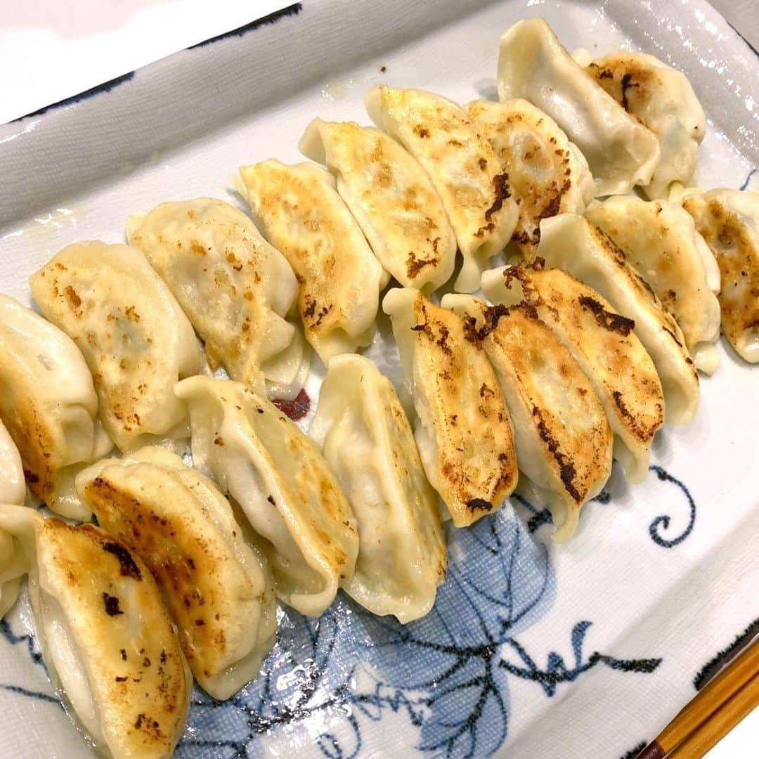 ブル中野さんのインスタグラム写真 - (ブル中野Instagram)「I made a fried dumpling❣️ 21個🥟」1月7日 4時50分 - bull__nakano