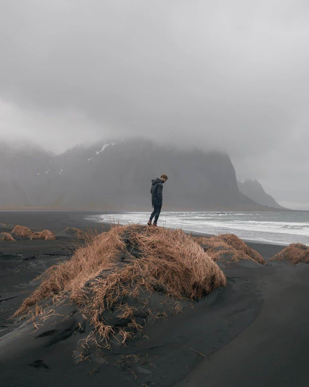 MR PORTERのインスタグラム：「We're continuing our #MRPORTERintheWilderness series, taking you (virtually, of course) to some of the most beautiful and remote corners of the world. Next up, (yes, we take requests) we head to Iceland with Mr @franmart_. But the question is - where next?   #MRPORTERintheWilderness 📸 @franmart_  🖼️ 1: Stokksnes, a remote volcanic beach, Iceland  🖼️ 2: Búðakirkja. The black church on the Snæfellsnes peninsula 🖼️ 3: Kirkjufellsfoss, Iceland」