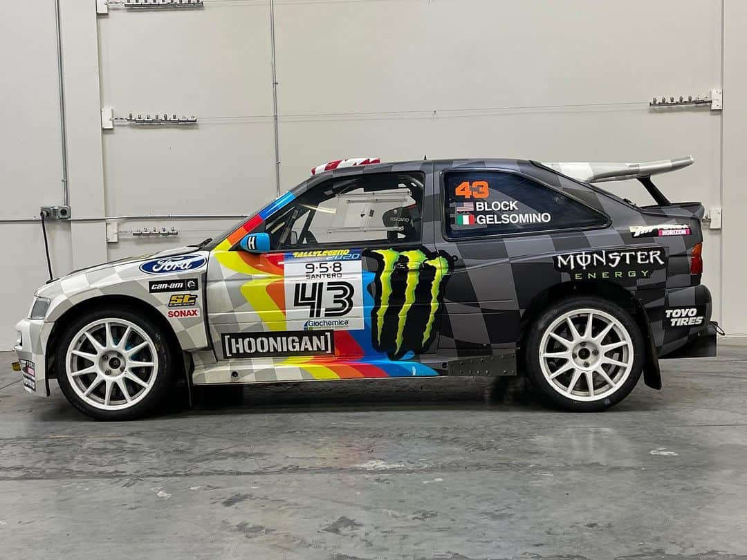 ケン・ブロックさんのインスタグラム写真 - (ケン・ブロックInstagram)「My Ford Escort RS Cossie V2 is finally back at the Hoonigan Racing headquarters after its long trip to/from Rally Legend (in San Marino - which is approx. 6,000 miles away) which took it only 7 weeks. A few “blemishes” show the abuse from another 1st in class (and 3rd overall) and 1st in the Legends Show (same result as in 2019) at one of my favorite rally events in the world!! #BlockEscortCossieV2 #CossieWorldTour #RallyLegend」1月7日 5時13分 - kblock43