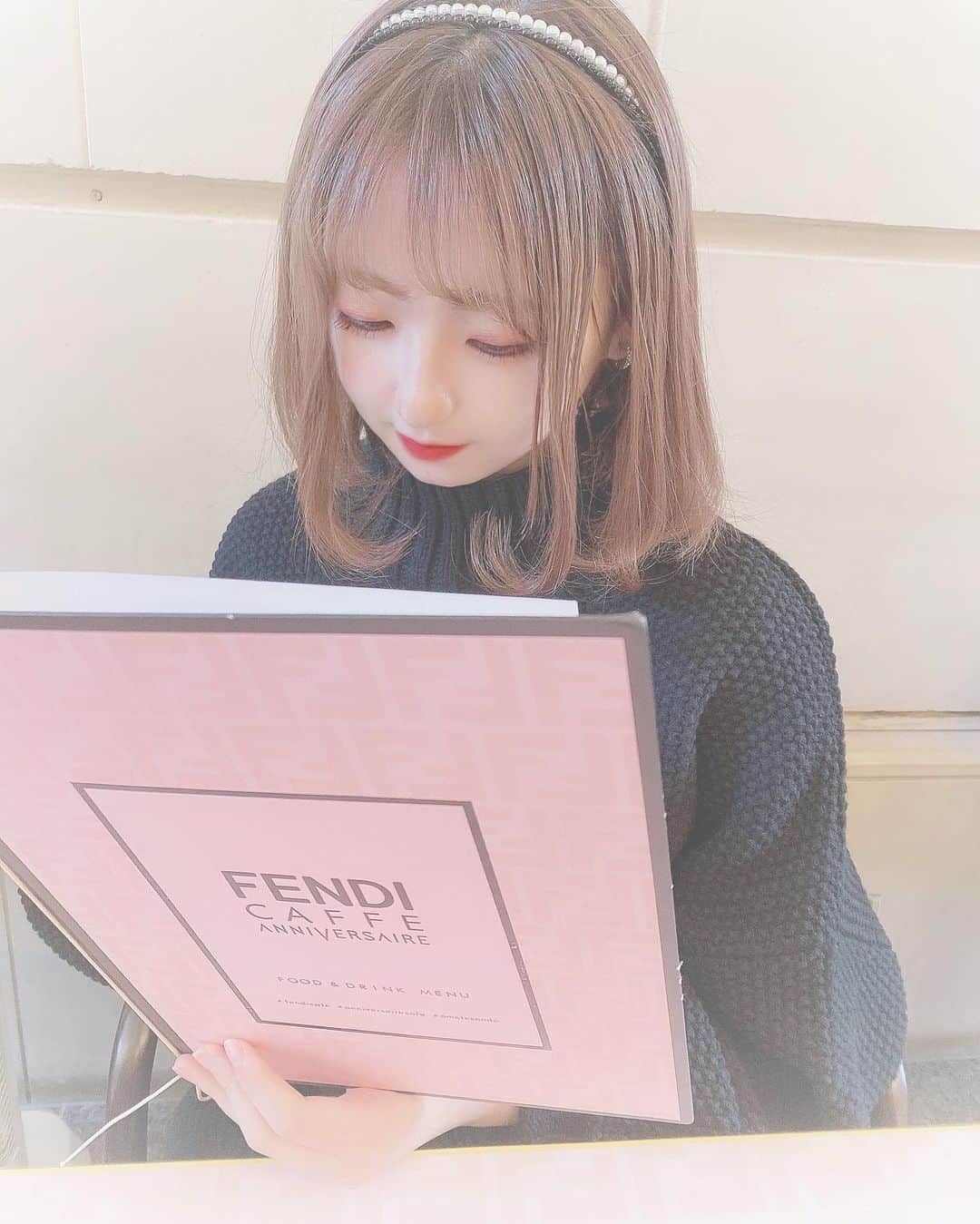 のインスタグラム：「#fendi #fendicafe #カフェ」